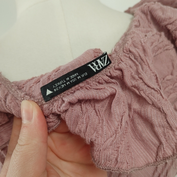 Zara Textured Ruffle Blouse - Picture 5 of 5